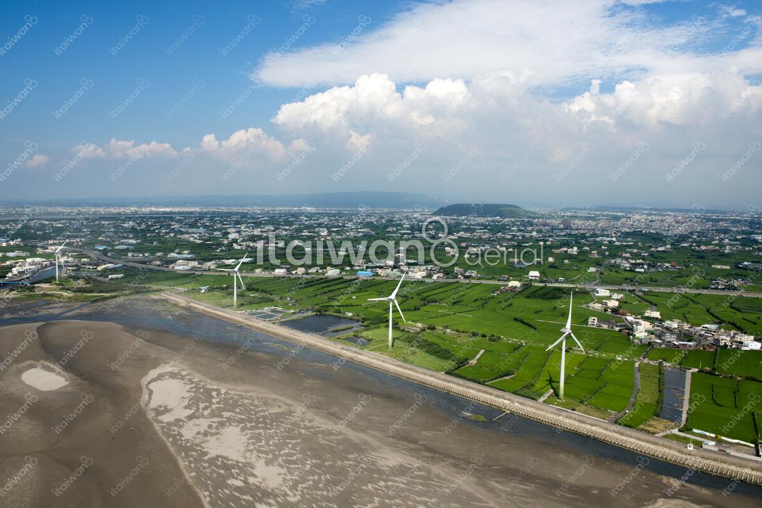 溫寮溪出海口、溫寮漁港、大安濕地