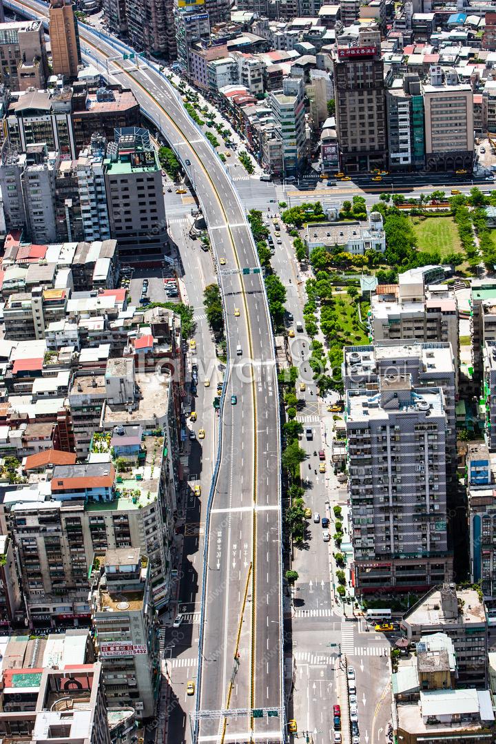 新生高架道路
